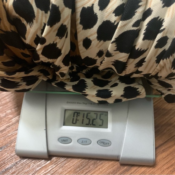 Claire Sandra by Lucie Ann Leopard Dress Size 32 Long Sleeves Style Nightgown - Picture 8 of 9